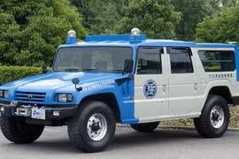 Cận cảnh SUV Toyota Mega Cruiser, "đối thủ” Hummer H1