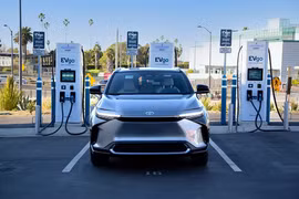 Cấm xe động cơ đốt trong vào năm 2030 liệu có khả thi?