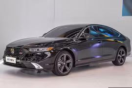 Honda Accord RS e:HEV "uống xăng như ngửi" đạt 5 sao ASEAN NCAP