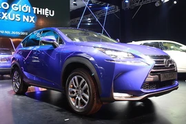Cận cảnh Lexus NX “mới tinh” giá 2,4 tỷ tại Việt Nam