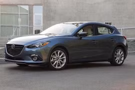 Mazda 3 2016 thay đổi tiện nghi và giá rẻ hơn bản cũ