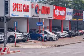 Dân buôn ôtô cũ “lao đao” sau khi biển số định danh áp dụng