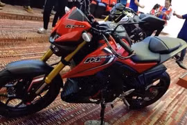 Cận cảnh naked bike giá rẻ Yamaha MT-15 sắp ra mắt