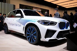 BMW X5 dùng nhiên liệu Hydro “chốt” ngày ra mắt người dùng