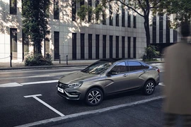 Lada Vesta 2022 giá rẻ Nga vén màn, cạnh tranh Hyundai Accent