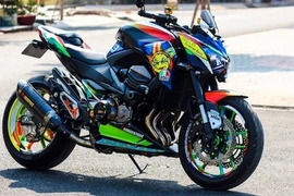 Kawasaki Z800 của biker Việt “ngầu” với phong cách Rossi 46