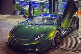 Lamborghini Aventador SVJ Verde Ermes hơn 20 tỷ ở Sài Gòn