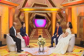 Chủ động cưa cẩm trai Việt kiều, cô nàng sung sướng như trúng số