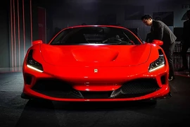 Ferrari F8 Tributo chính hãng tại Thái Lan từ 19,2 tỷ đồng