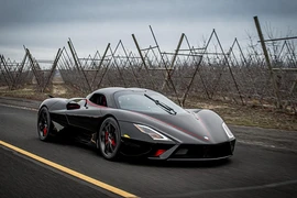 Siêu xe SSC Tuatara 1.750 mã lực đã có bản thương mại