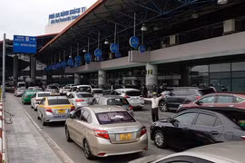 Đề xuất thu phí tự động không dừng ETC với xe ôtô ra vào sân bay