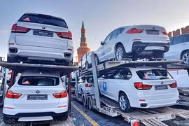 Nhân viên hãng “tuồn” hơn 100 chiếc xe sang BMW sang Nga 