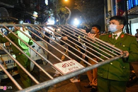 Gỡ lệnh cách ly ở phố Trúc Bạch, trừ nhà bệnh nhân thứ 17