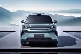 BYD Han L & Tang L mạnh 1.085 mã lực sắp về VIệt Nam có gì?