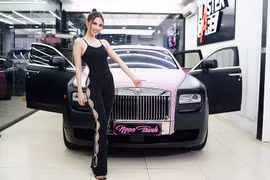 “Nữ hoàng nội y” Ngọc Trinh bán Rolls-Royce Ghost siêu sang bạc tỷ