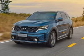 Kia đổi giá bán xe tại Việt Nam, Sorento giảm 75 triệu đồng
