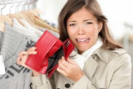 Còn giữ lối suy nghĩ này thì tiền bạc của bạn sẽ đội nón ra đi