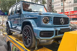 Mercedes-AMG G63 China Blue giống Cường Đô la nhưng nội thất "xịn sò"