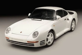 Cận cảnh “huyền thoại siêu xe” Porsche 959 