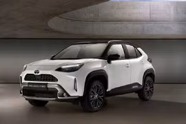 Toyota Yaris Cross Adventure 2021 "hàng hiếm" trang bị AWD