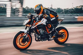 KTM Duke 890 R 2020 ra mắt, khoảng 500 triệu tại Việt Nam?