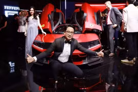 Đại gia Việt đầu tiên chạm mặt Ferrari F80 trị giá 93 tỷ đồng 