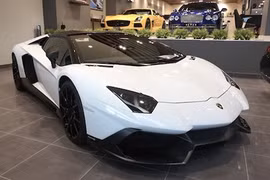 “Hàng độc” Lamborghini Aventador Roadster tại Trung Đông