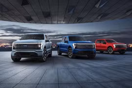 Vừa bán ra thị trường, Ford F-150 Lightning đã bị lỗi phần mềm