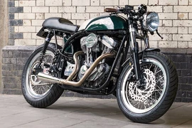 Dân London độ môtô Cafe Racer Burton “xác Anh, hồn Mỹ“