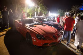 Xem các đại gia Trung Đông "show hàng” siêu xe triệu đô