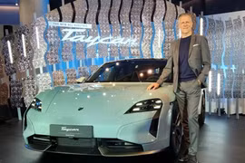 Porsche Taycan 2025 từ 4,62 tỷ chính thức ra mắt Việt Nam