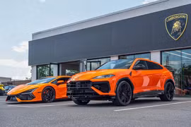 Lamborghini Revuelto và Urus “cháy hàng“ khách mua phải chờ 2 năm