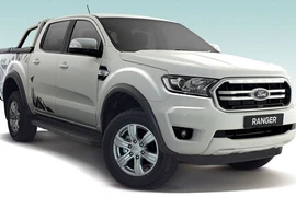 Cận cảnh Ford Ranger bản đặc biệt hơn 675 triệu tại Malaysia