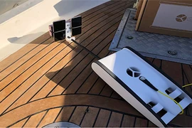 Thử khả năng chống nước của điện thoại iPhone 11