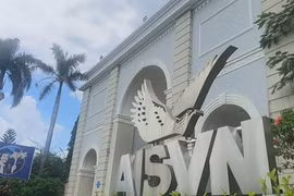 Vì sao Trường quốc tế Mỹ ở TP HCM cho học sinh nghỉ học?