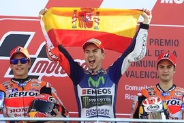 Jorge Lorenzo là nhà vô địch mới tại MotoGP 2015