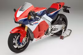 Đẳng cấp “anh hùng xa lộ” Honda RC213V-S giá 4 tỷ đồng