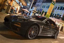 “Diện kiến” Porsche Panamera Turbo hơn 12 tỷ ở Sài Gòn
