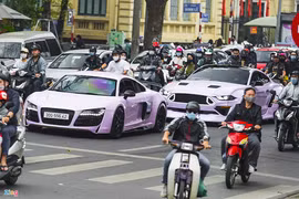 Dàn siêu xe triệu USD tụ họp cuối tuần tại Hà Nội
