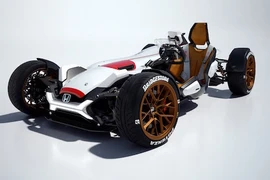 Ngắm “đứa con lai” MotoGP và F1, Honda 2&4 lắp máy siêu môtô 