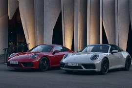 Cận cảnh Porsche 911 GTS 2022 khoảng 3,2 tỷ đồng