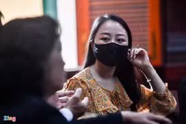 Ai tạo điều kiện cho tài xế Mercedes tẩu tán tài sản khi bị tạm giam?