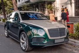 Ngắm dàn xe sang trăm tỷ của đại gia Hà Nội 