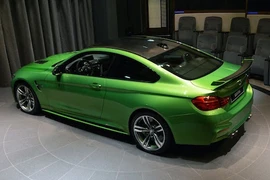BMW M4 “hàng thửa” chính hãng của dân chơi Ả Rập