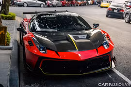 Dân chơi Hà Nội "khoe" Ferrari 458 Italia Liberty Walk Silhouette GT