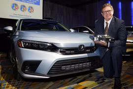 Honda Civic thế hệ mới giành giải Xe của năm 2022 