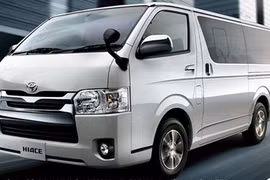 Toyota trình làng minibus Hiace phiên bản nâng cấp 2017