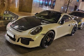 Porsche 911 Carrera thường “lên đời” GT3 hơn 15 tỷ ở Sài Gòn