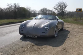 Chi gần 2 tỷ đồng độ Porsche Boxster thành xe cổ 365