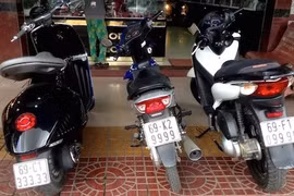 Soi dàn xe máy biển “khủng” của “dân chơi” Việt